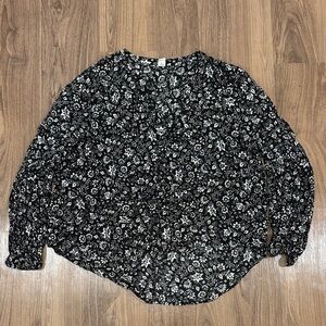 Old Navy, black and white floral print blouse
